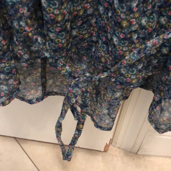 Blue floral top XS - Picture 4 of 6